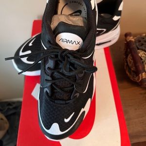 Nike air max 2X size 7.5 men’s new in box